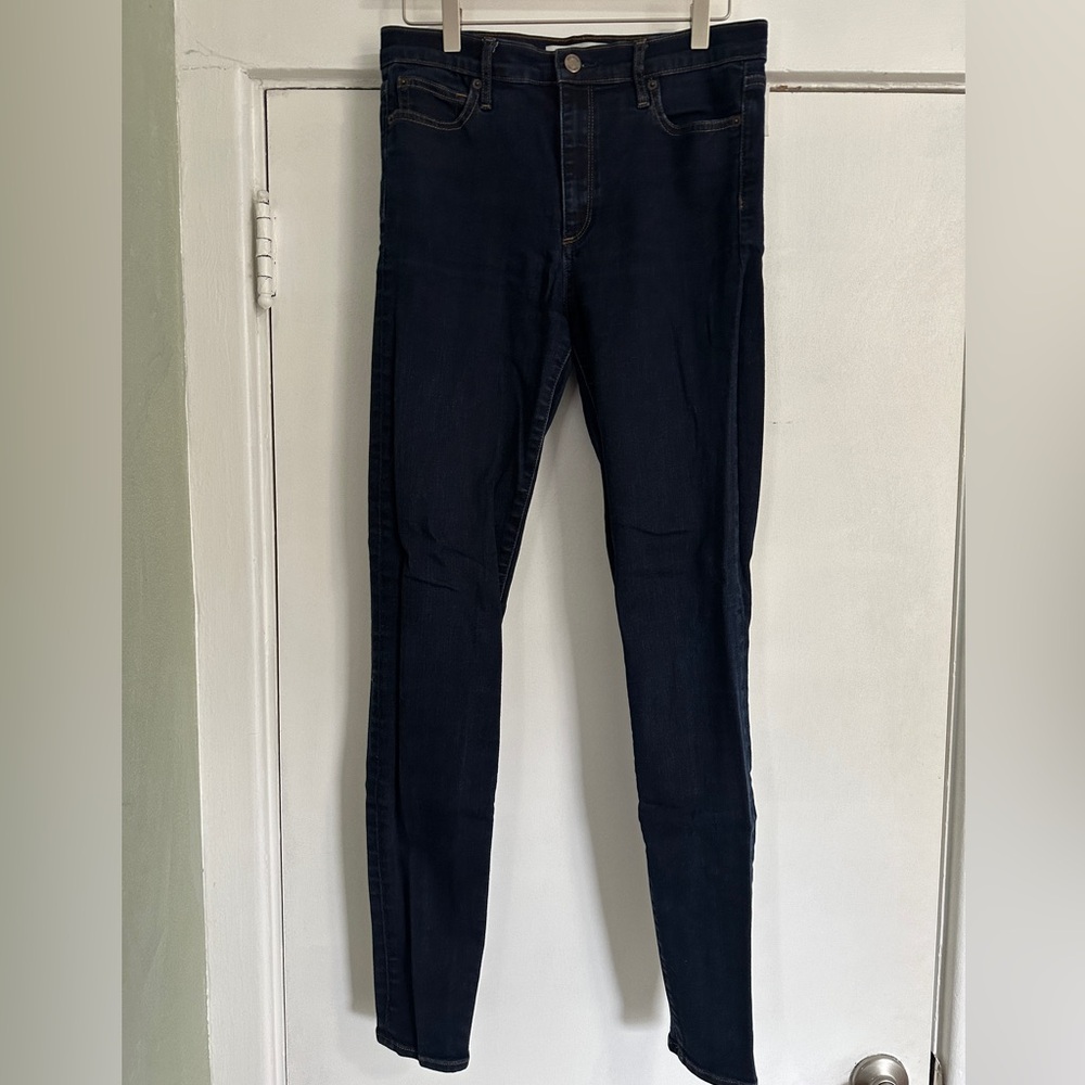 GAP 30T True Skinny Super High Rise